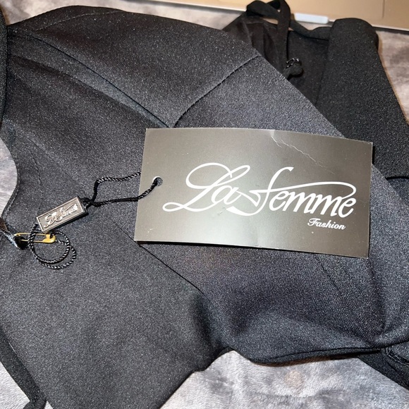 NWT Asymmetrical Strappy Back Dress - Picture 3 of 5